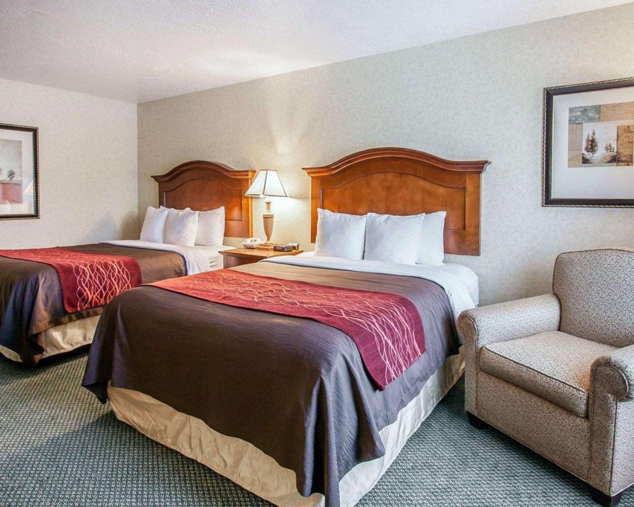 Comfort Inn Conference Center هيلسبورو، أوريغون المظهر الخارجي الصورة