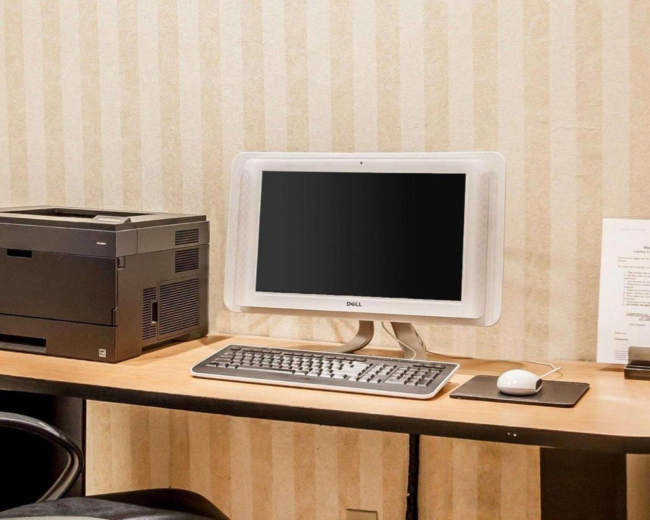 Comfort Inn Conference Center هيلسبورو، أوريغون المظهر الخارجي الصورة